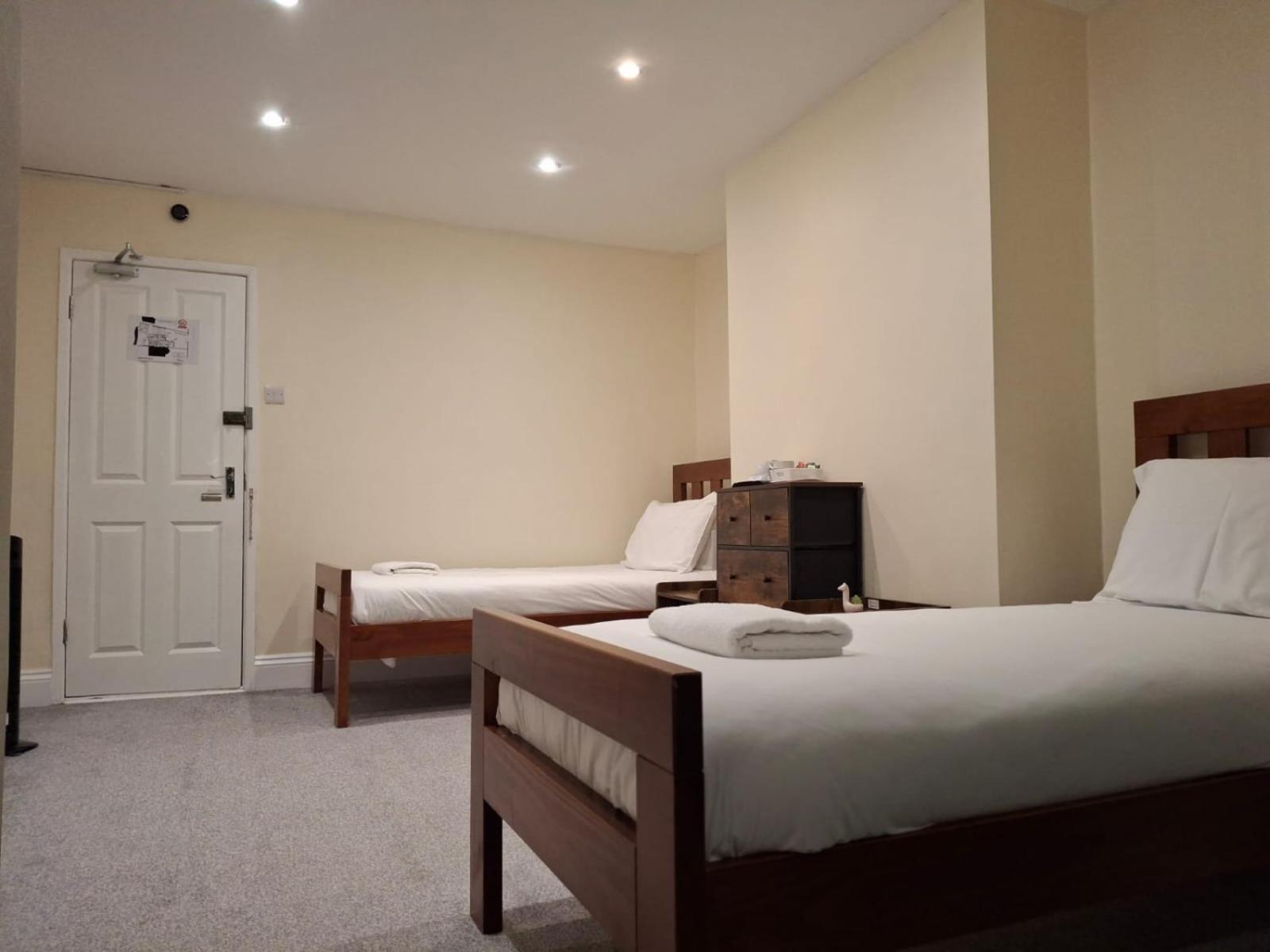 Inn By The Sea, Portsmouth - En Suite Rooms With Or Without Sea View, Onsite Ev 22Kw Портсмут Екстер'єр фото
